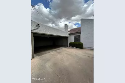 329 E Ambassador Drive, Tempe, AZ 85288 - Photo 2