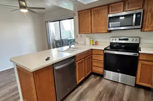 329 E Ambassador Dr, Tempe, AZ 85288 - Photo 10