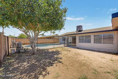 6536 W Turney Avenue, Phoenix, AZ 85033 - Photo 42