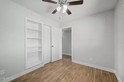 6536 W Turney Avenue, Phoenix, AZ 85033 - Photo 32