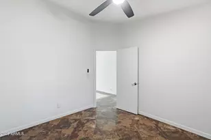7433 W Canterbury Dr, Peoria, AZ 85345 - Photo 22