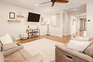 11995 W Shifting Sands Dr, Peoria, AZ 85383 - Photo 8