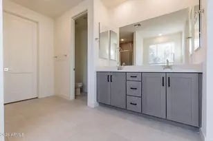 12941 N Founders Park Blvd, Surprise, AZ 85379 - Photo 40