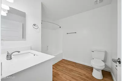 3065 N 67th Avenue #Apt 241, Phoenix, AZ 85033 - Photo 16