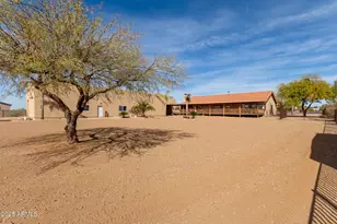 205 E Irvine Rd, Phoenix, AZ 85086 - Photo 46