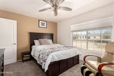 205 E Irvine Road, Phoenix, AZ 85086 - Photo 32