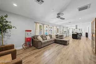 8720 E Whitton Ave, Scottsdale, AZ 85251 - Photo 4