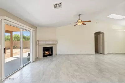 20223 N 30th Street, Phoenix, AZ 85050 - Photo 6