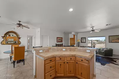 21223 W Restin Road, Wittmann, AZ 85361 - Photo 14