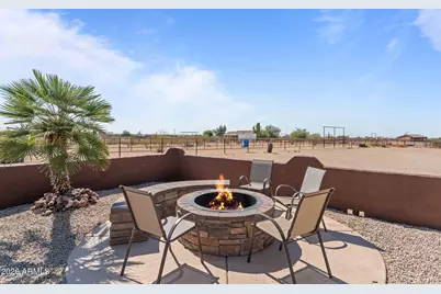 21223 W Restin Road, Wittmann, AZ 85361 - Photo 24