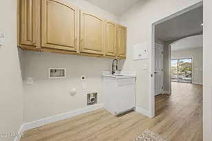 3015 E Packard Dr, Gilbert, AZ 85298 - Photo 40