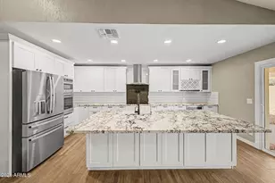 6938 W Cameron Dr, Peoria, AZ 85345 - Photo 12