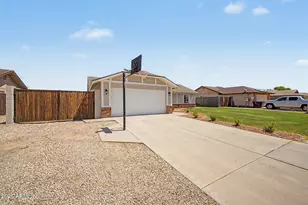 6938 W Cameron Dr, Peoria, AZ 85345 - Photo 2