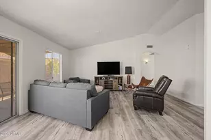 7113 N 28th Ave, Phoenix, AZ 85051 - Photo 4