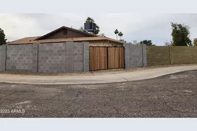 3746 W Surrey Avenue, Phoenix, AZ 85029 - Photo 12