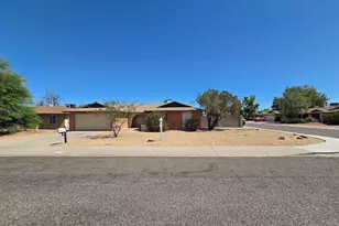 3746 W Surrey Ave, Phoenix, AZ 85029 - Photo 2