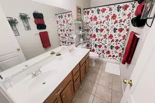 7972 W Rancho Dr, Glendale, AZ 85303 - Photo 6