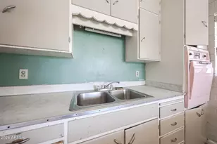 1805 E Randall Dr, Tempe, AZ 85281 - Photo 12