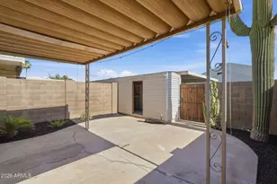 735 E Vaughn Dr, Tempe, AZ 85283 - Photo 32