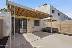 735 E Vaughn Dr, Tempe, AZ 85283 - Photo 28