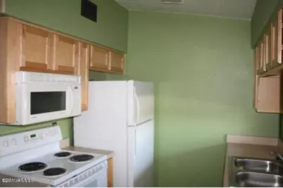 3301 E Earll Drive #219, Phoenix, AZ 85018 - Photo 4