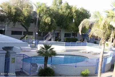 3301 E Earll Drive #219, Phoenix, AZ 85018 - Photo 2