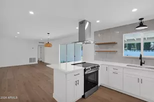501 W Seldon Ln, Phoenix, AZ 85021 - Photo 18