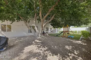 1911 E Clipper Ct, Gilbert, AZ 85234 - Photo 40