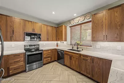 25412 N 68th Drive, Peoria, AZ 85383 - Photo 6