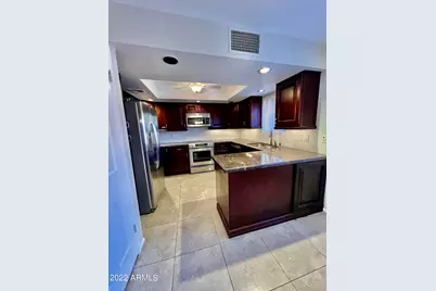 12212 N Paradise Village Parkway S #104, Phoenix, AZ 85032 - Photo 2