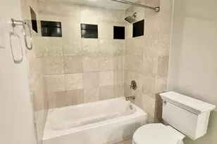 12212 N Paradise Vlg Pkwy S, Phoenix, AZ 85032 - Photo 6