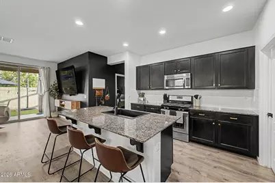 8609 E Lobo Avenue, Mesa, AZ 85209 - Photo 10