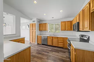 11212 E Downing St, Mesa, AZ 85207 - Photo 8