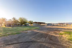 22914 W Sunland Ave, Buckeye, AZ 85326 - Photo 34