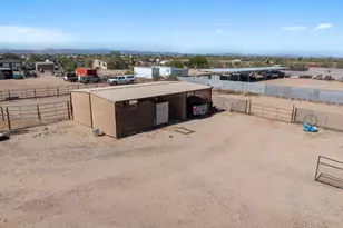 27513 N 252nd Ave, Wittmann, AZ 85361 - Photo 38