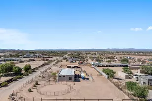 27513 N 252nd Ave, Wittmann, AZ 85361 - Photo 30