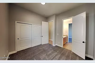 14202 N 180th Avenue, Surprise, AZ 85388 - Photo 12