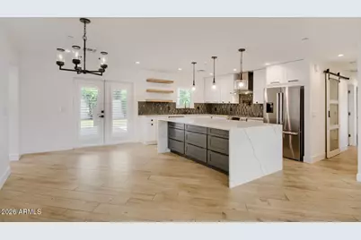 8318 E Sells Drive, Scottsdale, AZ 85251 - Photo 10