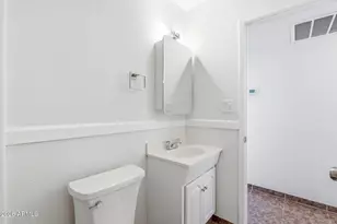 250 E Park Ave, Gilbert, AZ 85234 - Photo 18