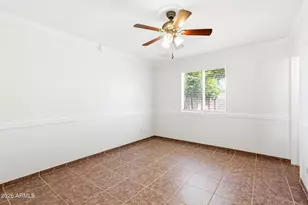 250 E Park Ave, Gilbert, AZ 85234 - Photo 22