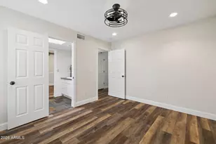 1948 E Los Arboles Dr, Tempe, AZ 85284 - Photo 26