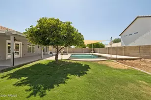 1948 E Los Arboles Dr, Tempe, AZ 85284 - Photo 36