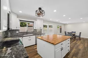 1948 E Los Arboles Dr, Tempe, AZ 85284 - Photo 16