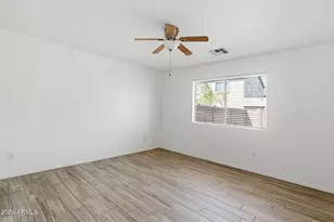 318 N 21st Cir, Coolidge, AZ 85128 - Photo 4