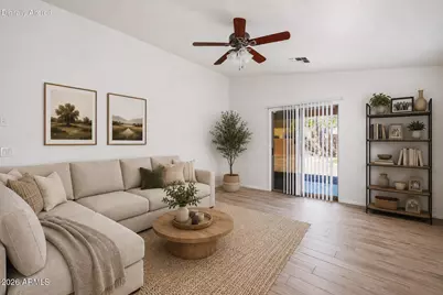 318 N 21st Circle, Coolidge, AZ 85128 - Photo 4