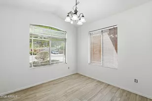 318 N 21st Cir, Coolidge, AZ 85128 - Photo 8