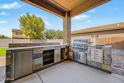 1016 W Basswood Avenue, San Tan Valley, AZ 85140 - Photo 30