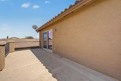 1016 W Basswood Avenue, San Tan Valley, AZ 85140 - Photo 28
