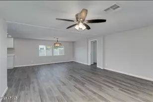 1562 S Desert View Pl, Apache Junction, AZ 85120 - Photo 2