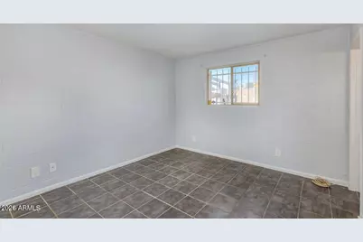 2226 W Heatherbrae Drive #Apt 2, Phoenix, AZ 85015 - Photo 10